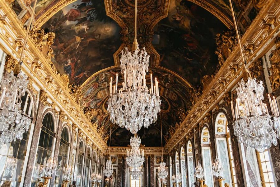 Versailles: Palace, Gardens & Marie Antoinette’s Estate Tour - Trianon and Petit Trianon: where Marie Antoinette escaped the spotlight
