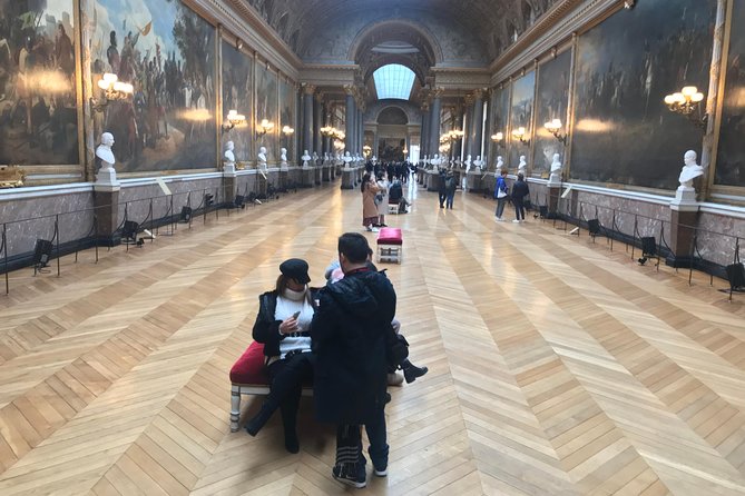 Versailles Palace & Gardens Tour with Transport from Paris - Gardens du Château de Versailles: Formal Geometry and Big Views
