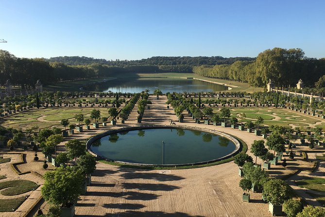 Versailles Palace Private Tailored Guided Tour With Hotel Pickup - Guides Matter: The Names People Remember