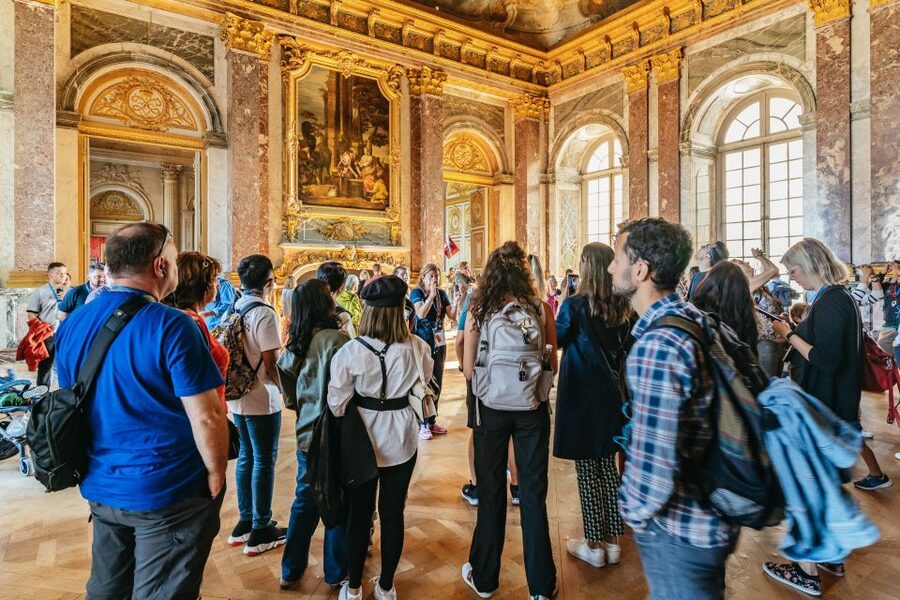 Versailles: Skip-the-Line Tour of Palace with Gardens Access - The 90-Minute Palace Run: State Apartments, King’s Bedroom, and the Hall of Mirrors