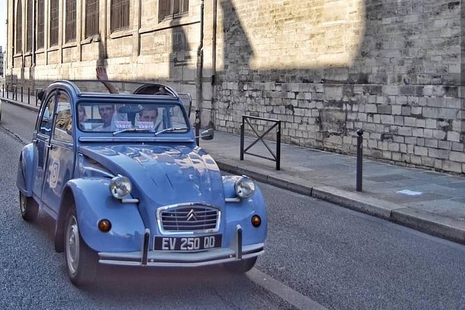Vintage 2CV Adventure: 2 -Hour Paris Secrets Tour - Montmartre, Le Marais, and Latin Quarter: the Paris-cinema loop